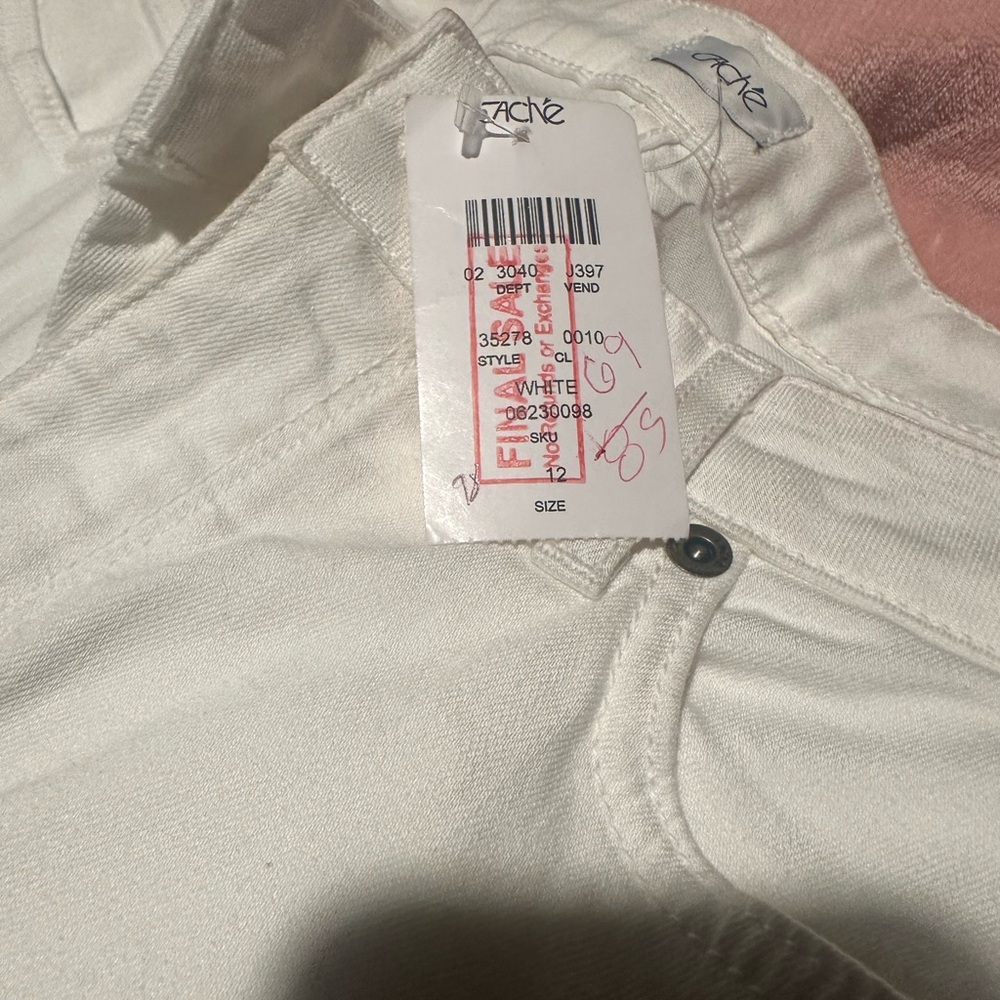 White Cache women’s jeans